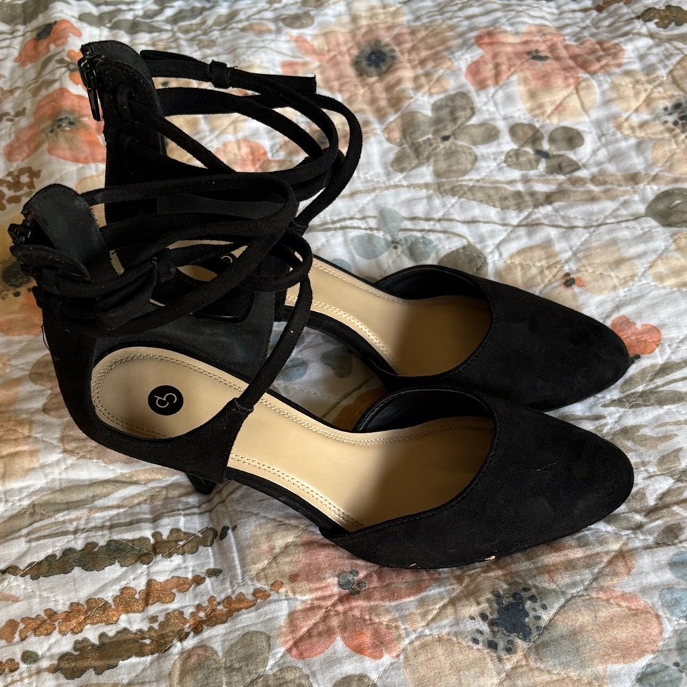 Dress Barn Black Strappy Heels